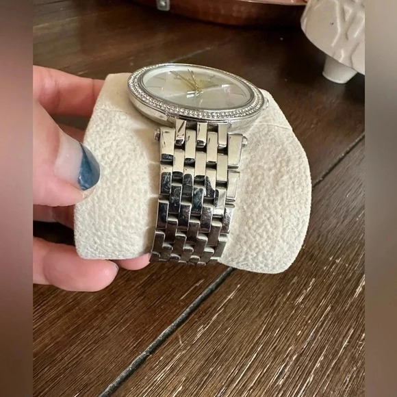 Michael Kors Darci watch - Picture 3 of 12